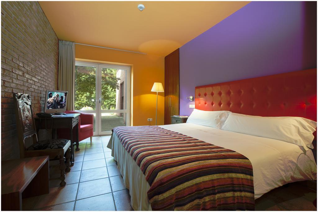 Hotel Ibaiondo Olave Exterior photo