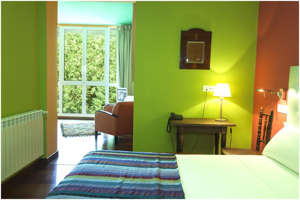 Hotel Ibaiondo Olave Exterior photo
