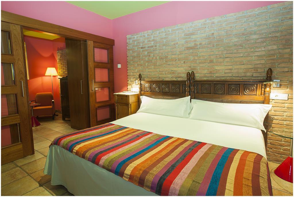 Hotel Ibaiondo Olave Exterior photo